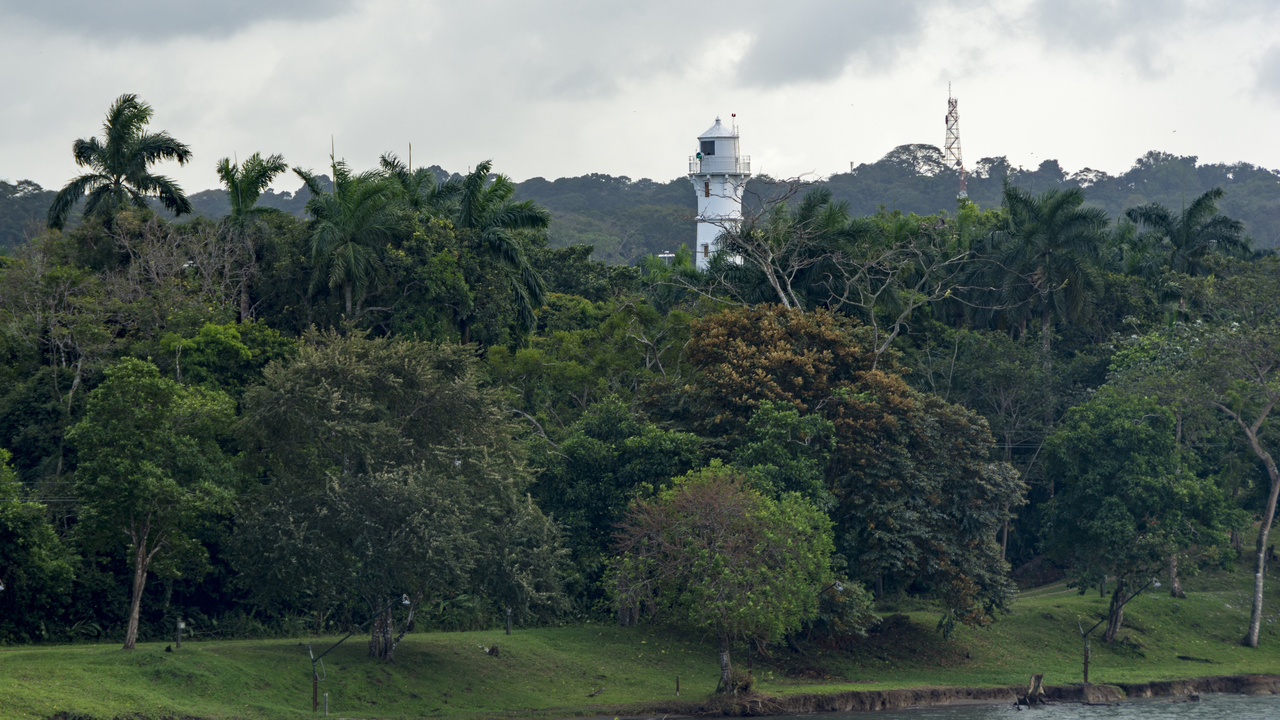 20180101 013 4421  Panama Canal, Colon, Colon, Panama